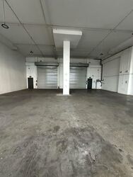E9 Premium (D27), Factory #575939201